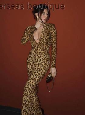 Twisted long sleeved leopard print dress长袖豹纹连衣包臀裙