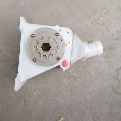 小麦播种机配件小麦播种盒平底小麦盒厂家直销播种机配件大全