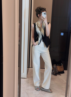 RUBBIT早秋新品 经典简约百搭窄版微阔牛仔裤 高腰显瘦直筒长裤女