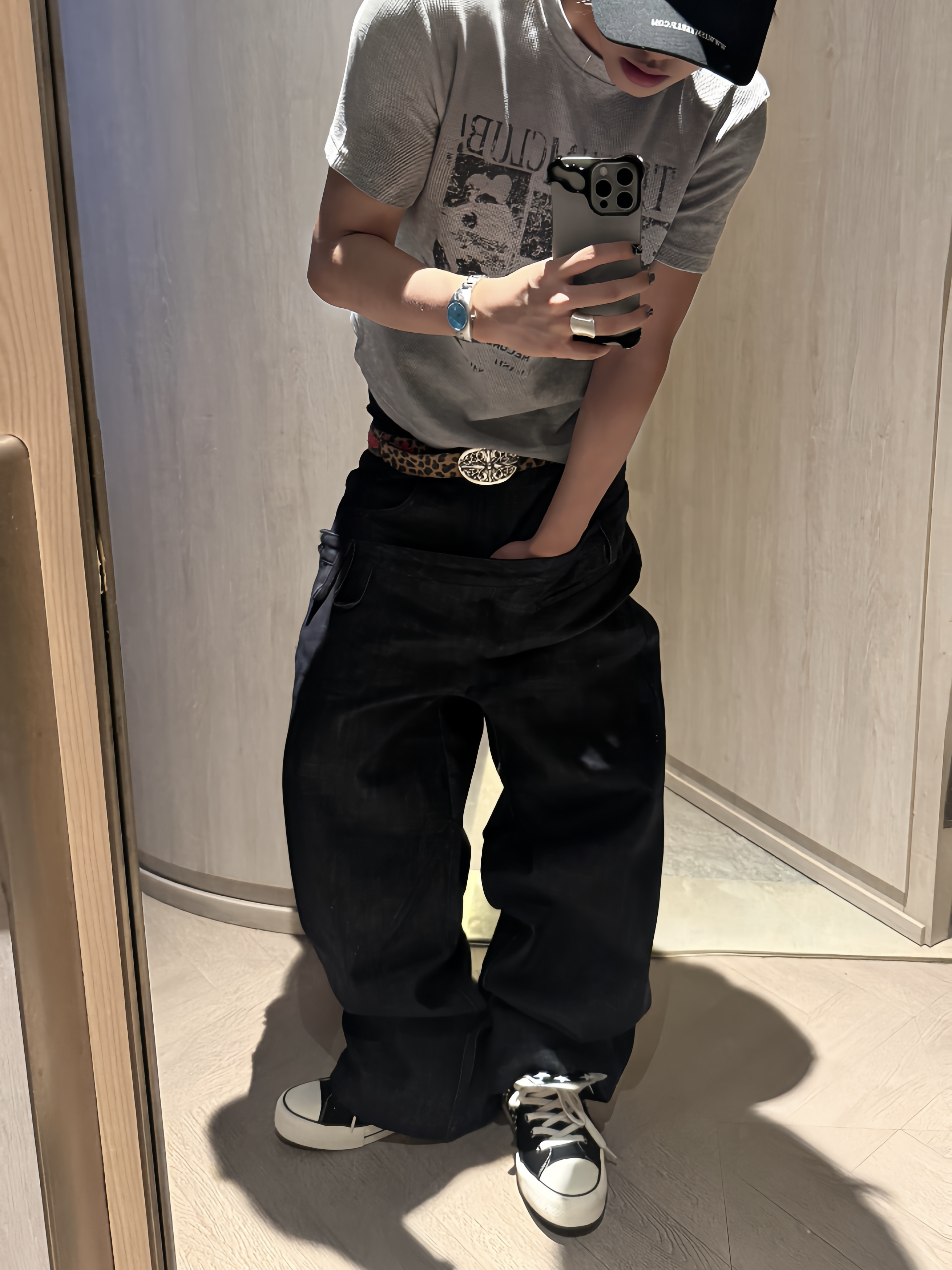 原色双腰头剑道宽松休闲牛仔裤