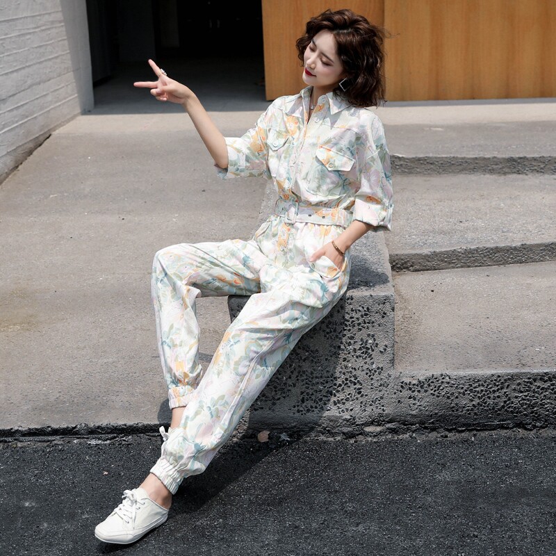 여성용 캐주얼 스포츠 슈트 원피스 팬츠 슈트 패셔너블하고 트렌디한 브랜드 루즈하고 슬림한 여름 여성을 위한 인기 한국 버전