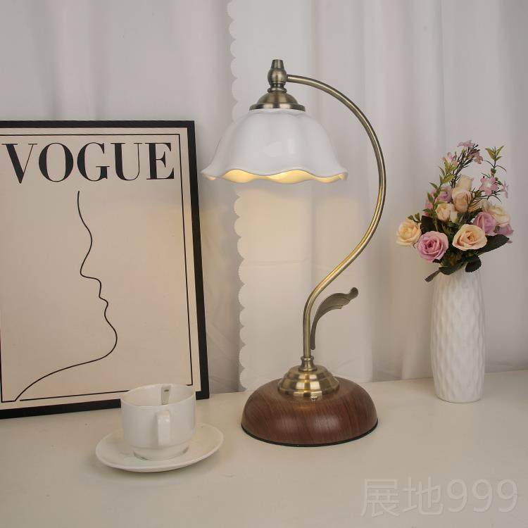 高档欧式复陶瓷灯美式花朵卧室床头灯国新中式民风书房照明装古饰,家装灯饰光源,装饰台灯,淘宝优惠券,粉丝福利购,淘宝优惠卷