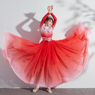 高档盛开灯火里中国歌伴舞古典舞720开场舞大摆裙演出飘合度逸唱
