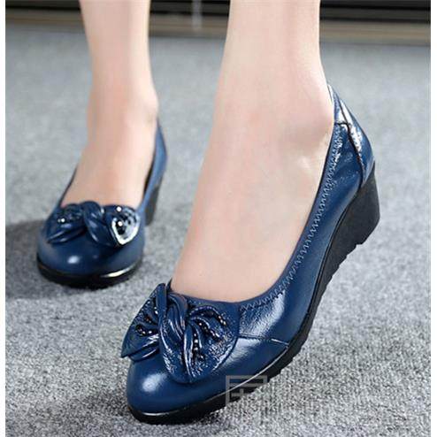 高档春秋妈妈鞋真皮软底单底年女鞋鞋大码中跟中平老舒适坡跟女士,女鞋,浅口单鞋,淘宝优惠券,粉丝福利购,淘宝优惠卷