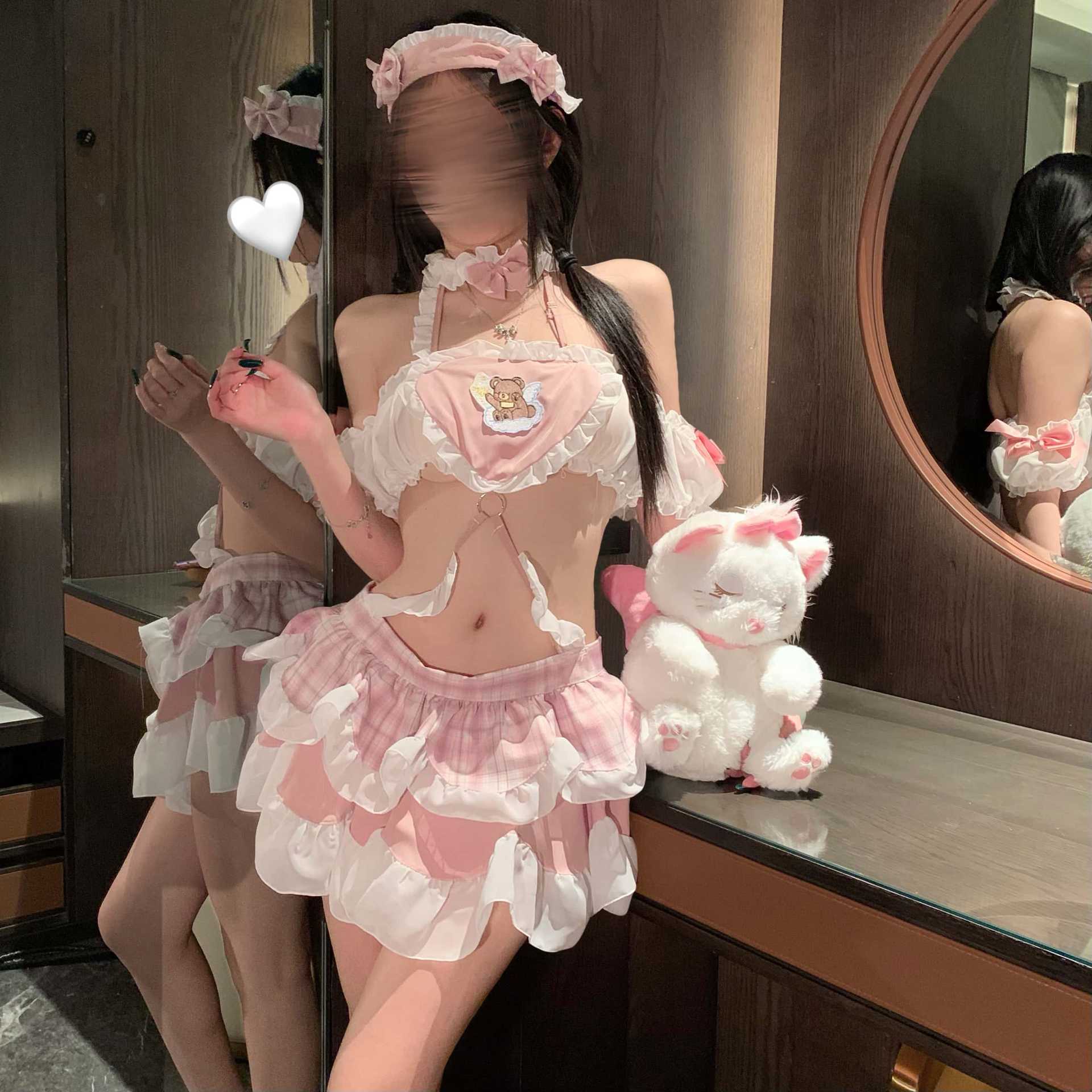 香香软软女仆服cos爱心肚兜连衣裙后开衩绑带qqny女仆蓬蓬裙制服