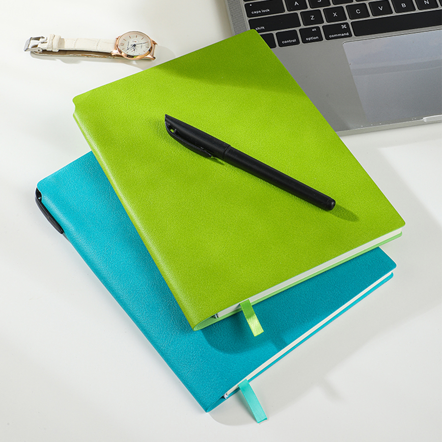 新款双面软皮革A5B5笔插本带笔便携式笔记本高颜值记事本可定制logo记录本横线本奖励学生简约商务办公会议本