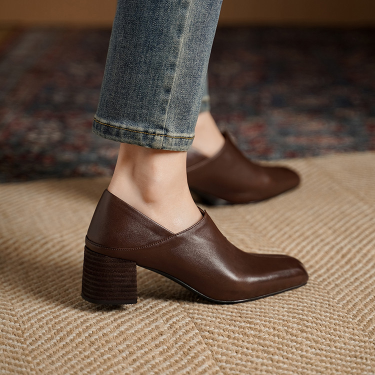 复古方头两穿深口单鞋黑色高跟鞋