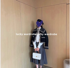 风范 摩登时尚 大翻领短外套女 90支100澳毛 小景家同款