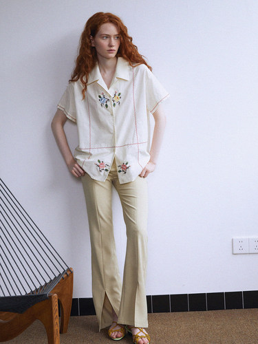 Holypark 古巴领纯棉十字绣花朵衬衣