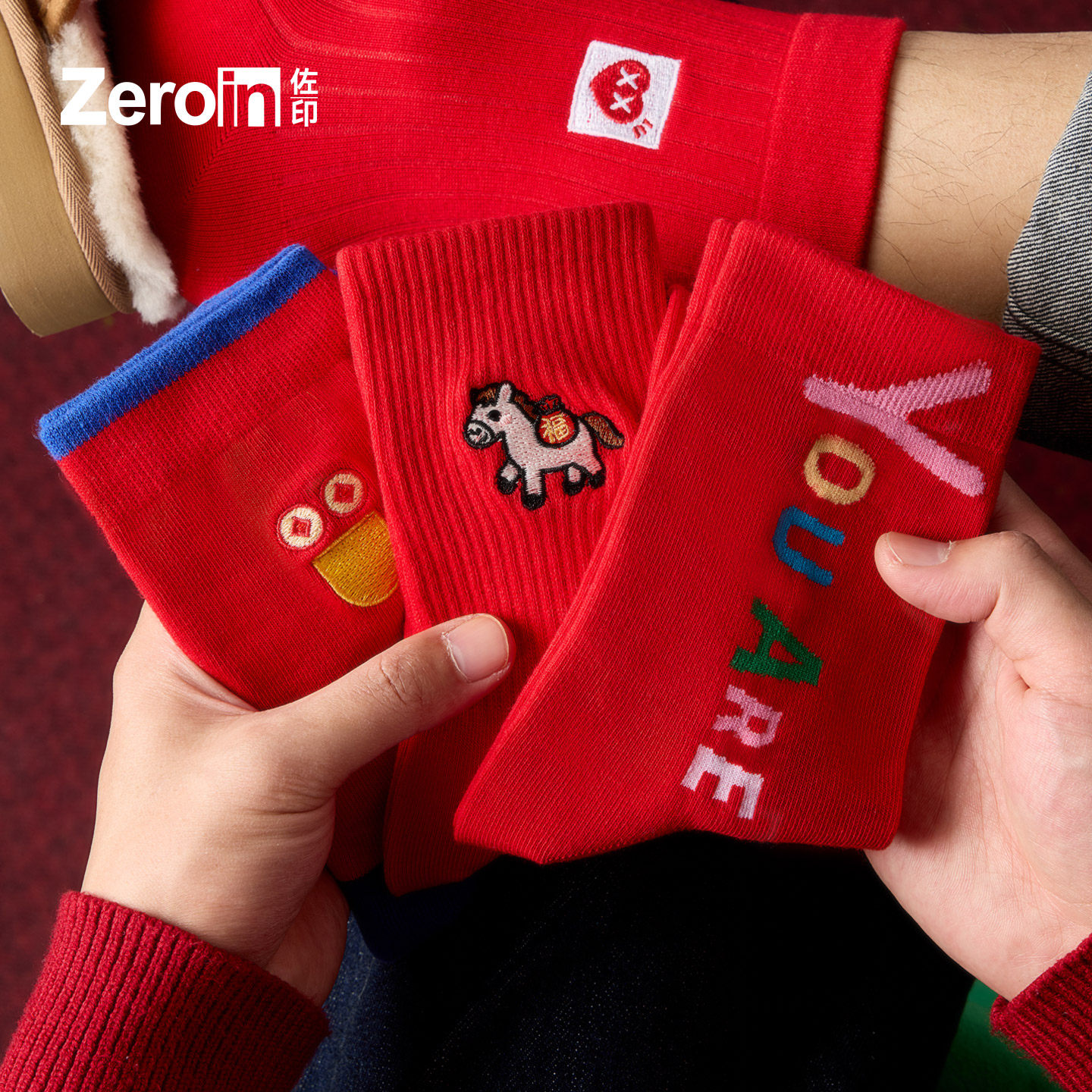 佐印本命年红袜子男女情侣纯棉纱线中筒新年结婚马年礼盒红色长袜