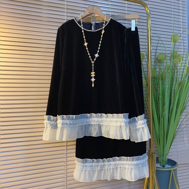 大码女装2025秋季款时尚洋气丝绒拼接钉珠荷叶边上衣半身裙两件套,女装/女士精品,大码内搭,淘宝优惠券,粉丝福利购,淘宝优惠卷