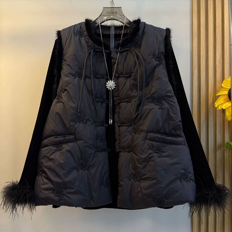 胖mm国风盘扣提花真貂毛加棉马甲