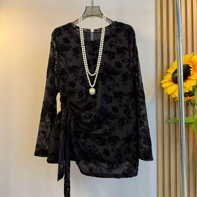 胖mm时尚设计感网纱丝绒提花衬衫