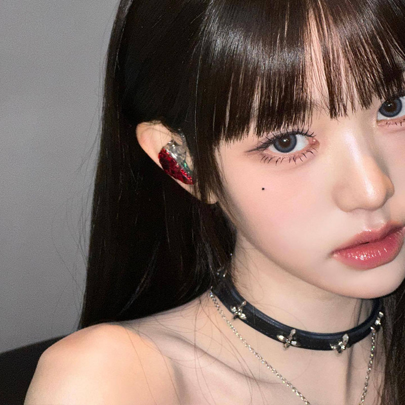 张元英同款y2k复古皮绳项链小众黑色choker颈饰项圈女锁骨链颈链
