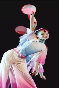 高档第九届小荷儿童月愿舞蹈服表演古典舞蹈演出服装表演风采服新