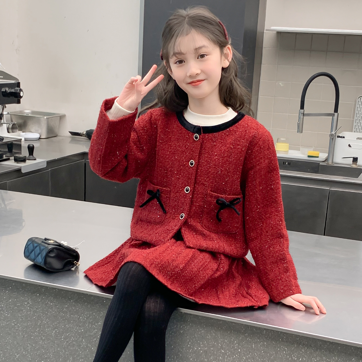 女童套装2025新款冬季儿童洋气时髦加厚小香风爆款冬装女孩两件套