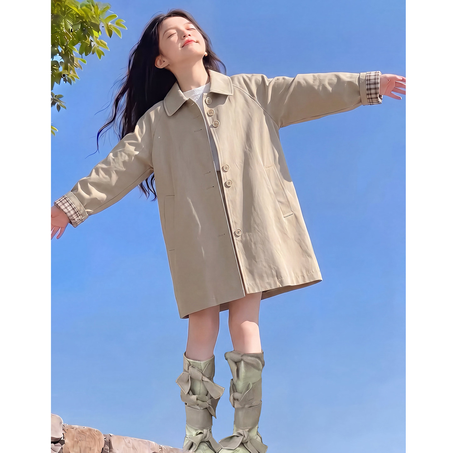 女童外套2026新款秋装儿童时髦韩版中长款卡扣风衣女孩春秋上衣潮