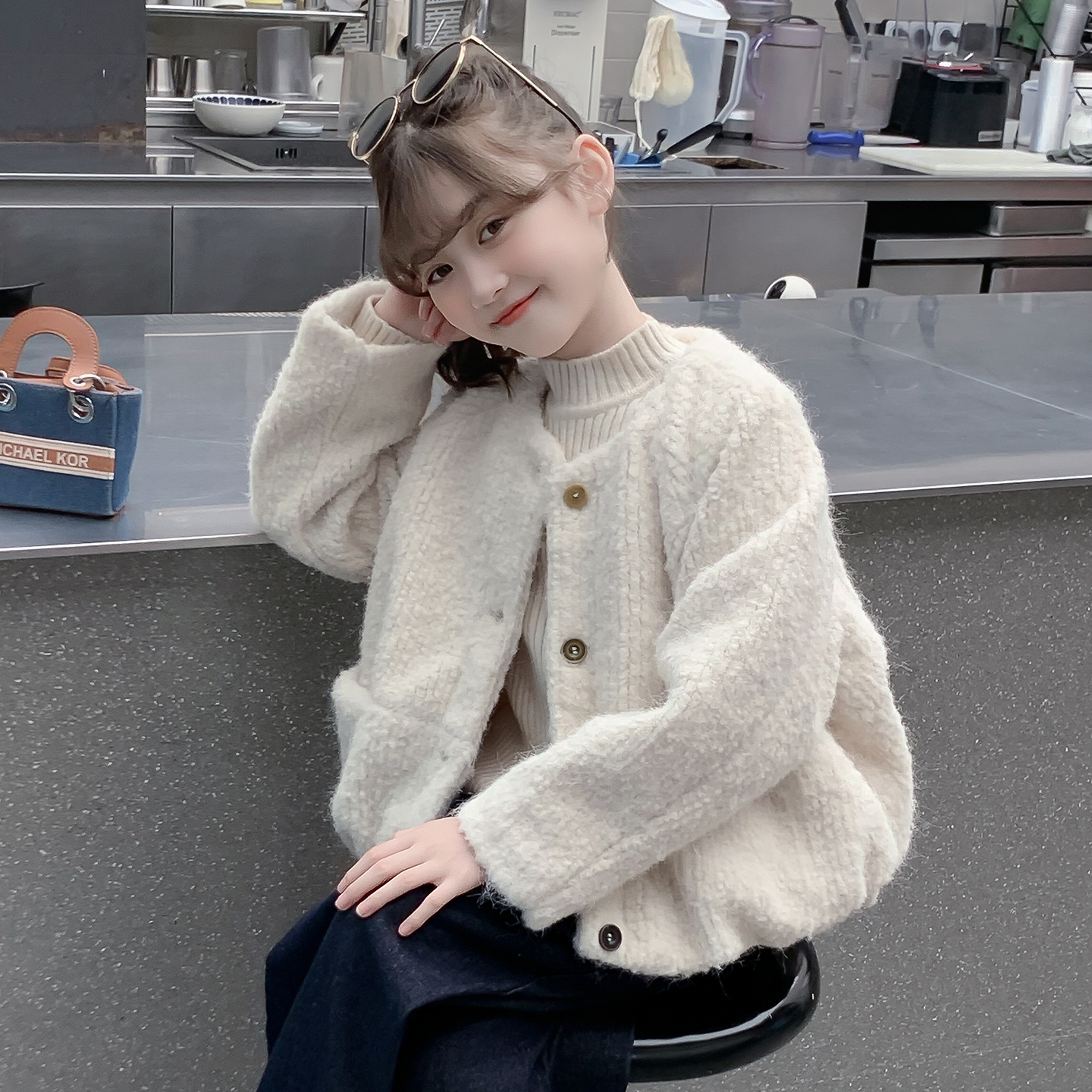 女童外套2025新款秋冬款儿童网红洋气时髦加厚呢子大衣女孩冬装潮