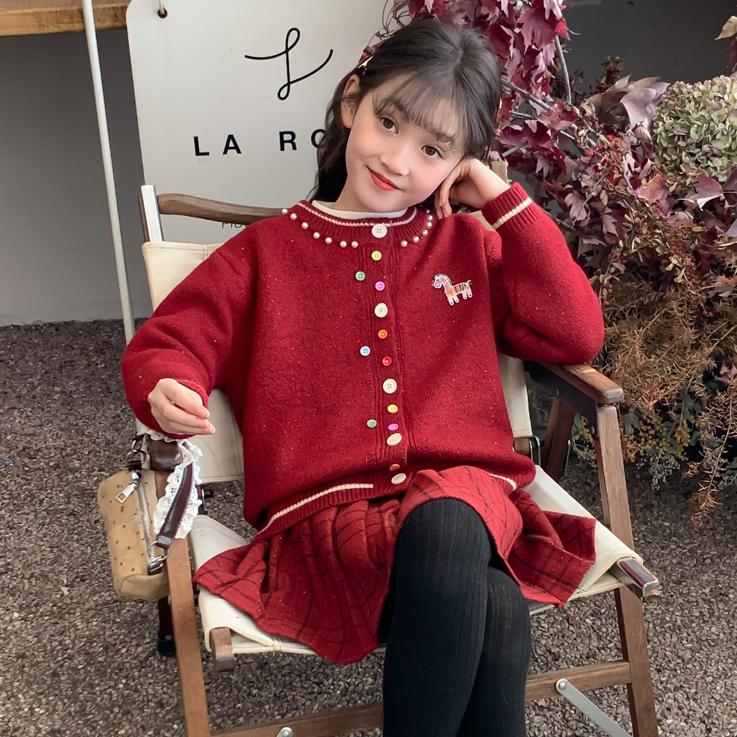 女童冬装套装2025新款儿童洋气时髦加厚爆款红色小女孩冬季拜年服