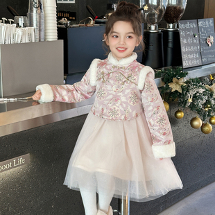 汉服女童冬季2026新款洋气儿童时髦网红爆款过年服小女孩冬装裙子