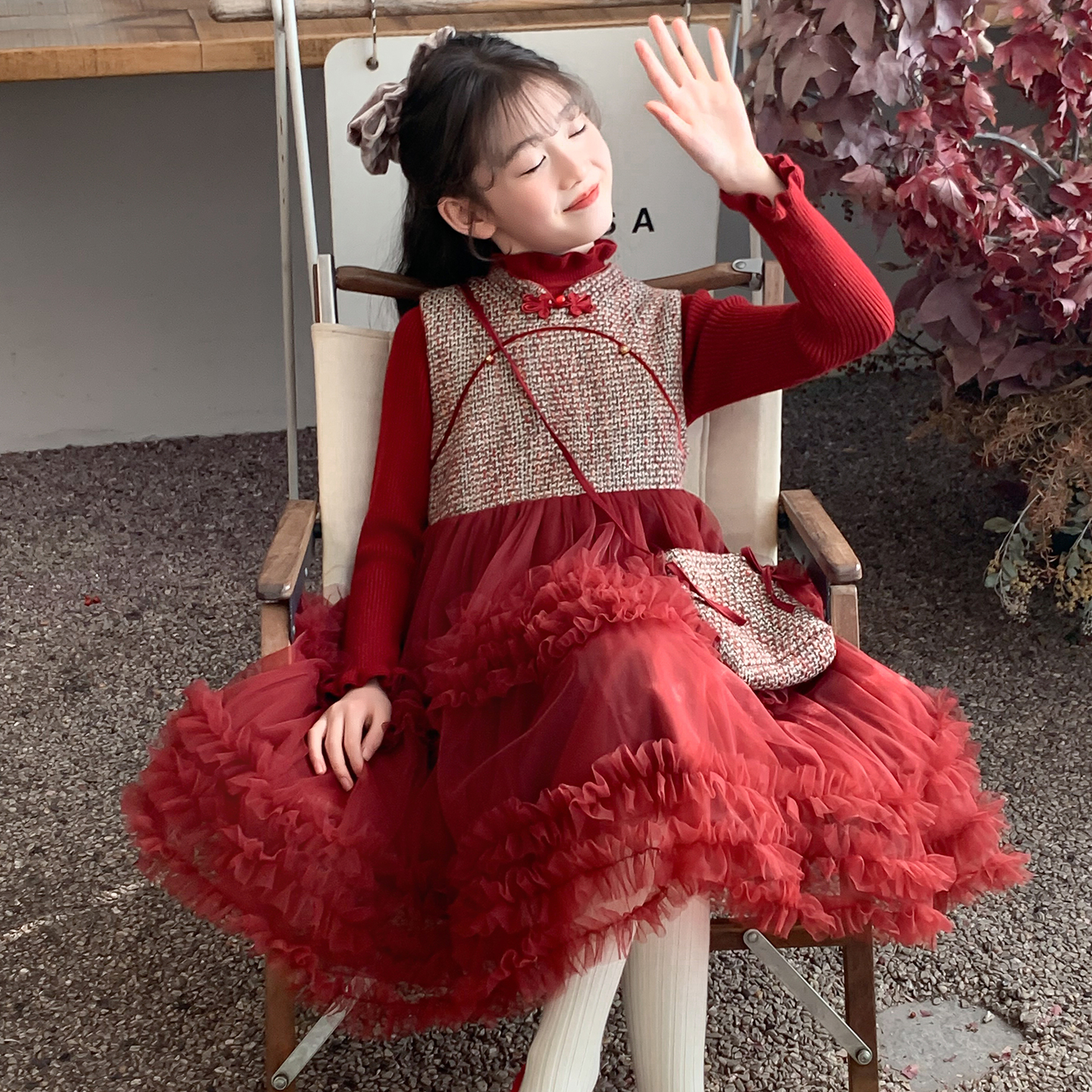 女童连衣裙冬装2025新款儿童网红洋气加厚红色公主裙女孩冬季裙子