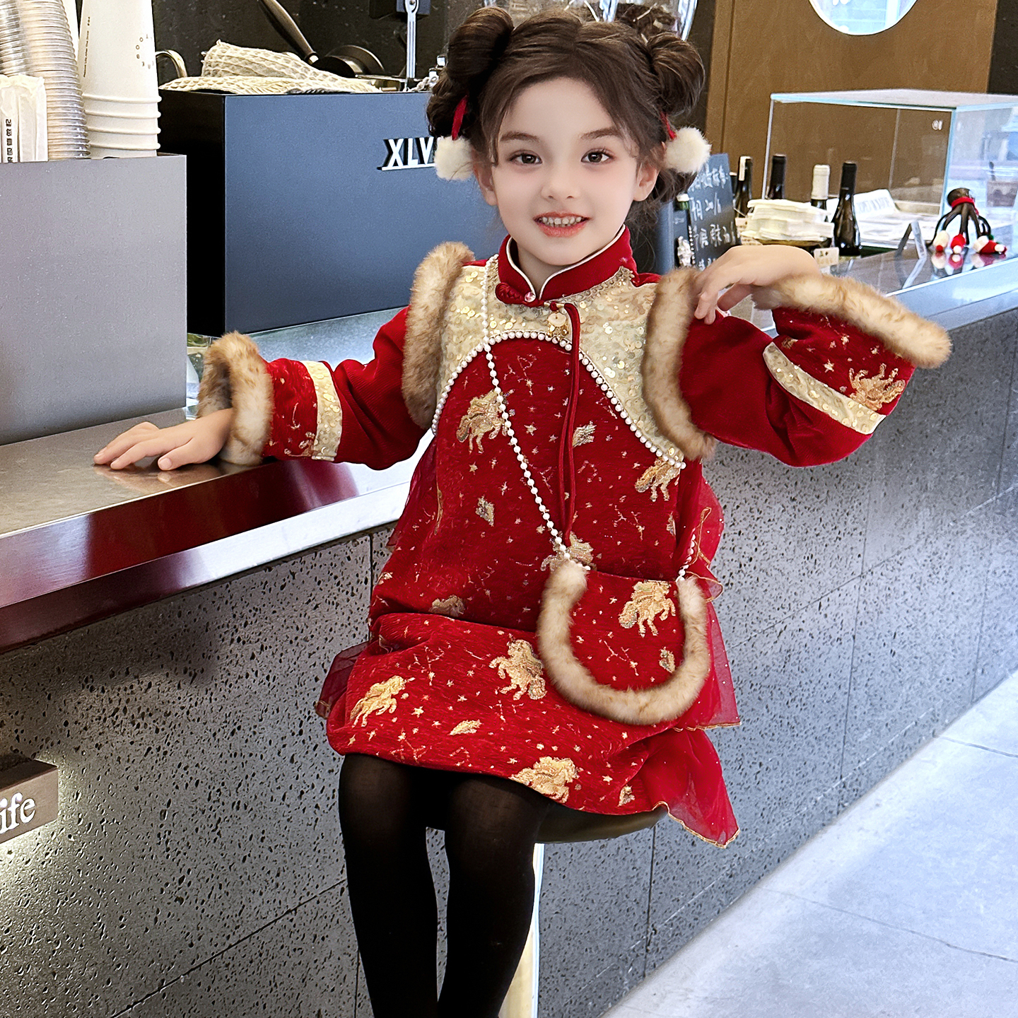 女童拜年服冬装2025新款儿童汉服洋气国风加厚连衣裙女孩旗袍裙子