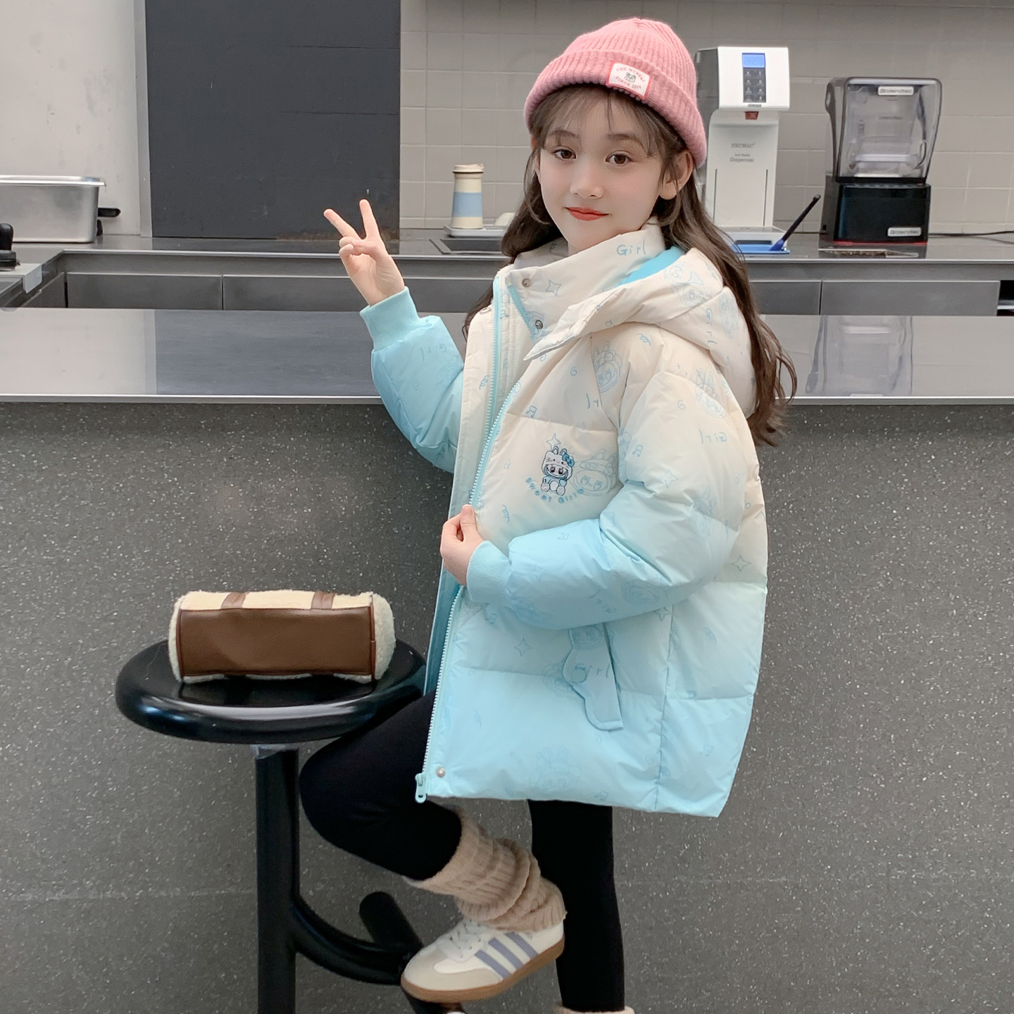 女童冬羽绒服2025新款儿童洋气超好看90白鸭绒加厚爆款小女孩外套