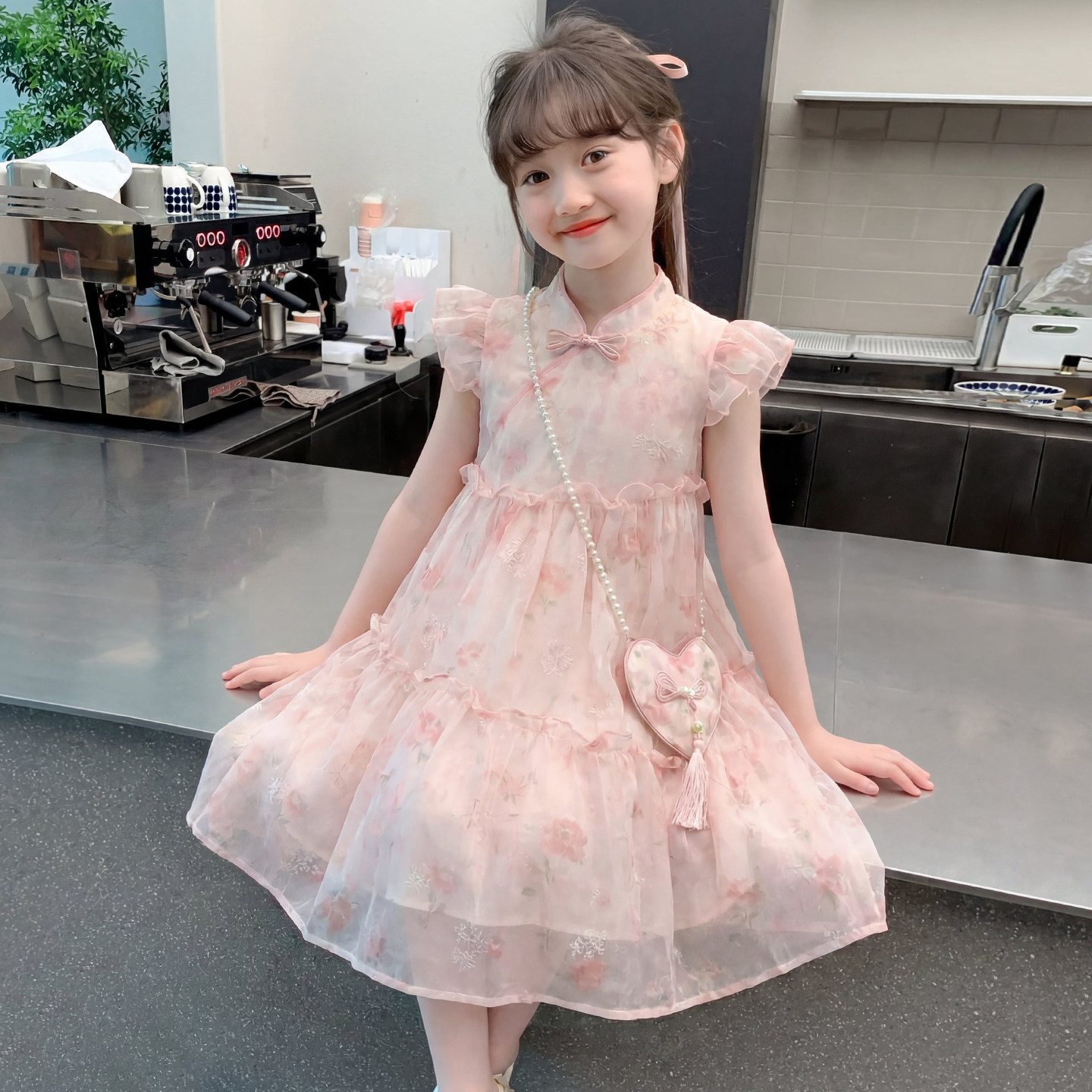 旗袍女童夏季2026新款洋气儿童时髦国风飞袖连衣裙女孩夏装裙子潮图片