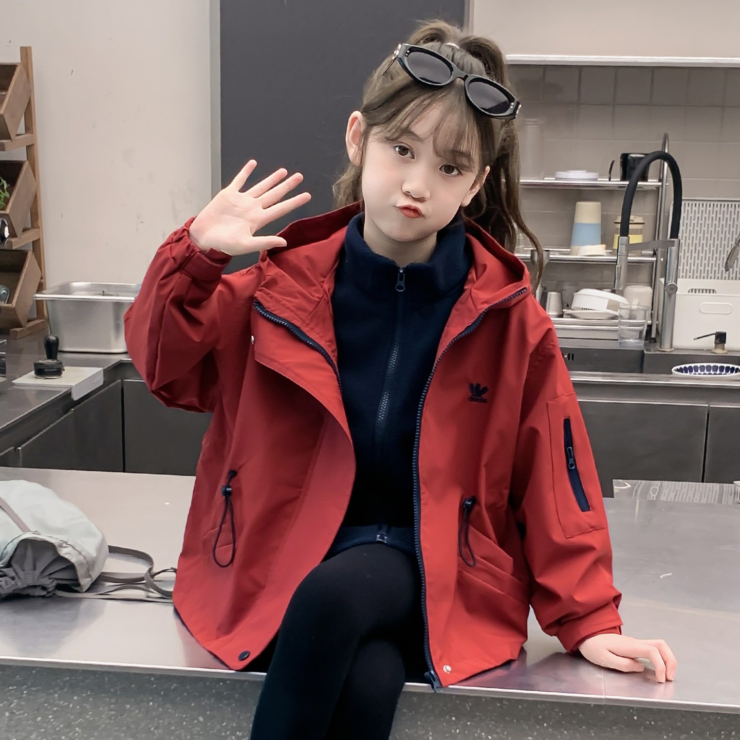 女童夹棉外套2025新款秋冬款儿童洋气时髦爆款冲锋衣三合一冬装潮