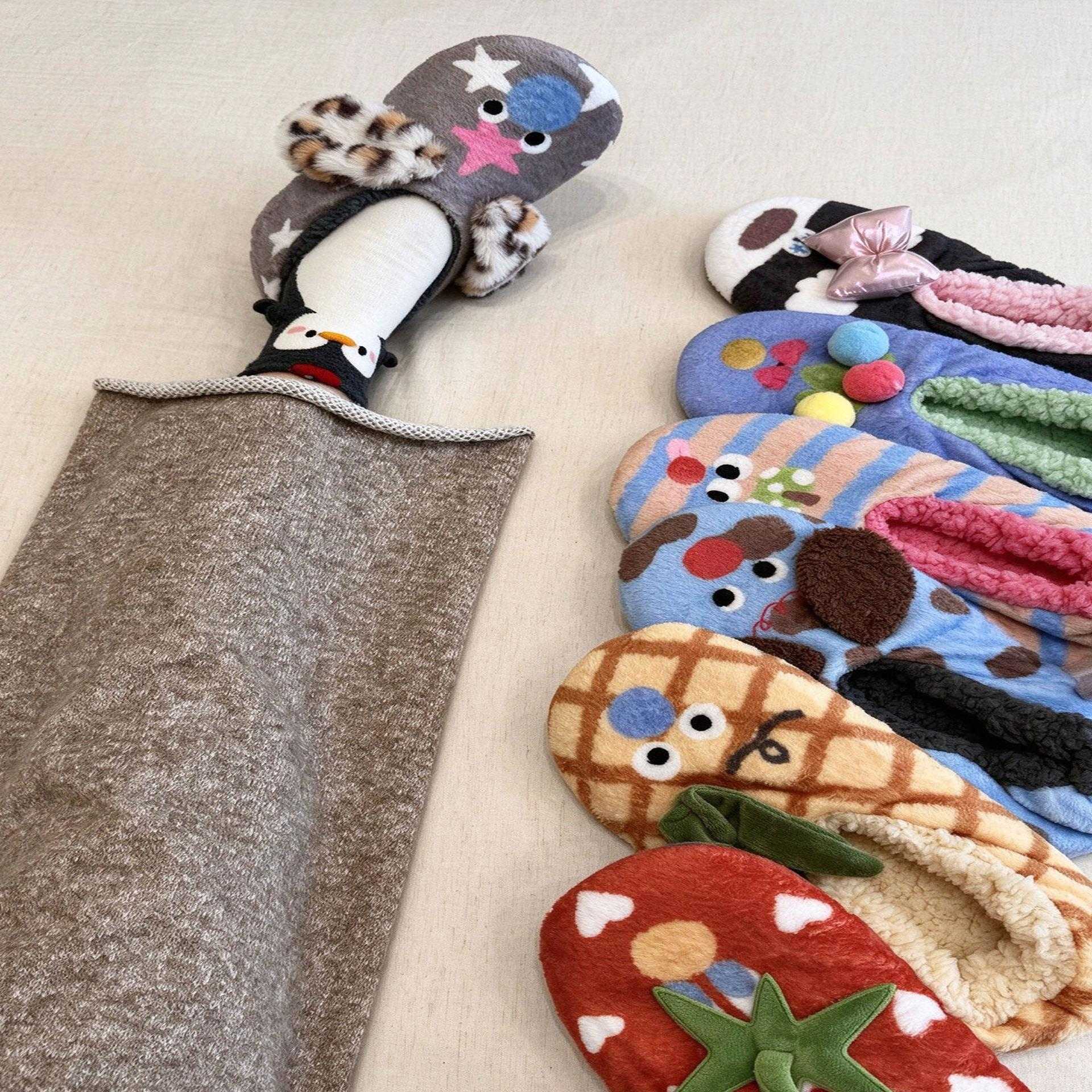 地板鞋袜珊瑚绒睡眠袜子女秋冬季加绒加厚保暖月子袜中筒家居室内