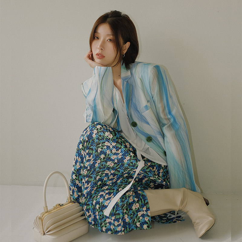 西装短外套女2020春秋新款韩版宽松ins潮上衣印花网红复古小西服