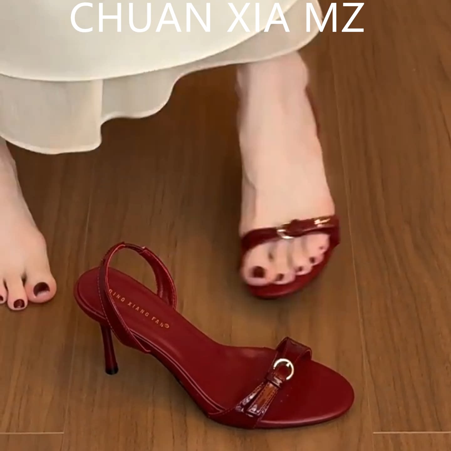 羊皮版！水钻细带露趾软
