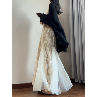 读衣术温柔大方得体绝美连衣裙 巨好看轻国风网纱拼接秋冬吊带裙