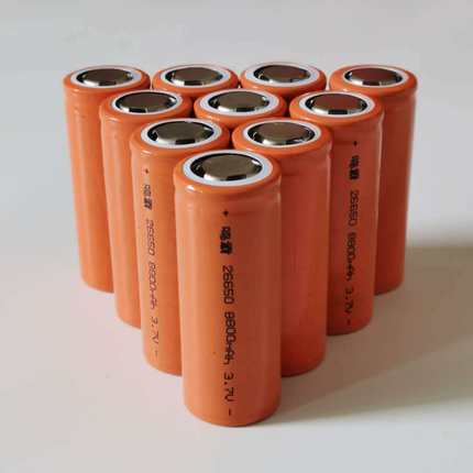 批26650锂电池8800mAh 3.7v全新A品3C动力强光手电锂电充电电池