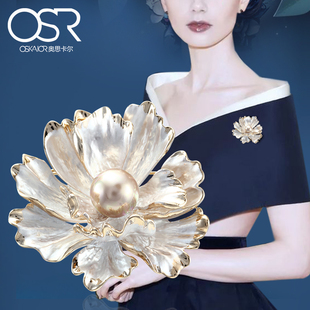轻奢牡丹简约复古仿珍珠胸花女气质别针百搭配饰 高档胸针2024新款