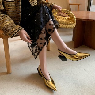 设计感法式 步享 名媛风气质尖头高跟鞋 女夏 天生女主 粗跟包头凉鞋