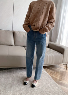 渠道好货～秋冬新款女士高腰显瘦直筒烟管植绒牛仔裤休闲百搭长裤