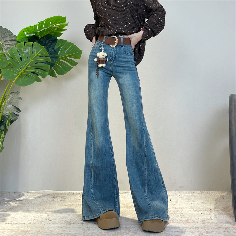 秋冬加绒直筒喇叭裤女款