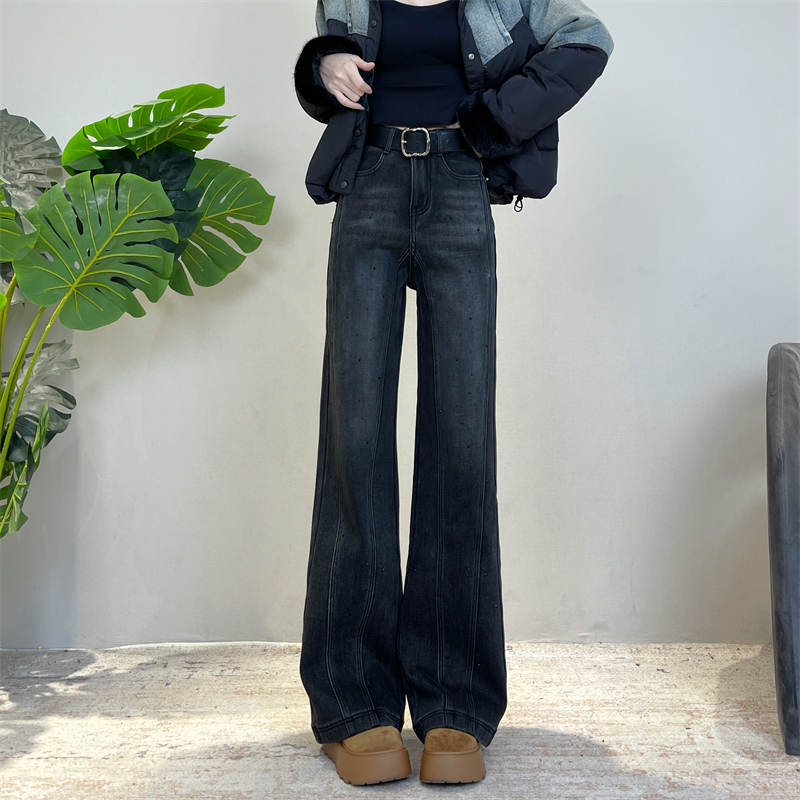迪否秋冬加绒气质镶钻窄版阔腿裤新款不贴腿垂感宽松休闲牛仔裤