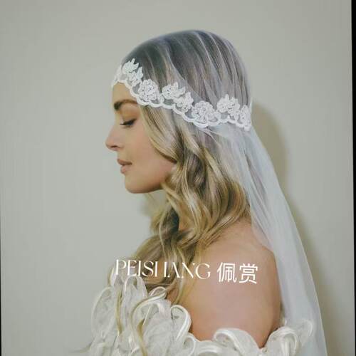 佩赏帽式蕾丝花边新娘头纱