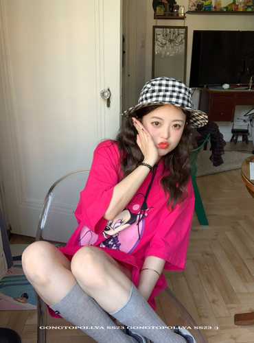 吃饭冠军短袖休闲常规卡通印花女