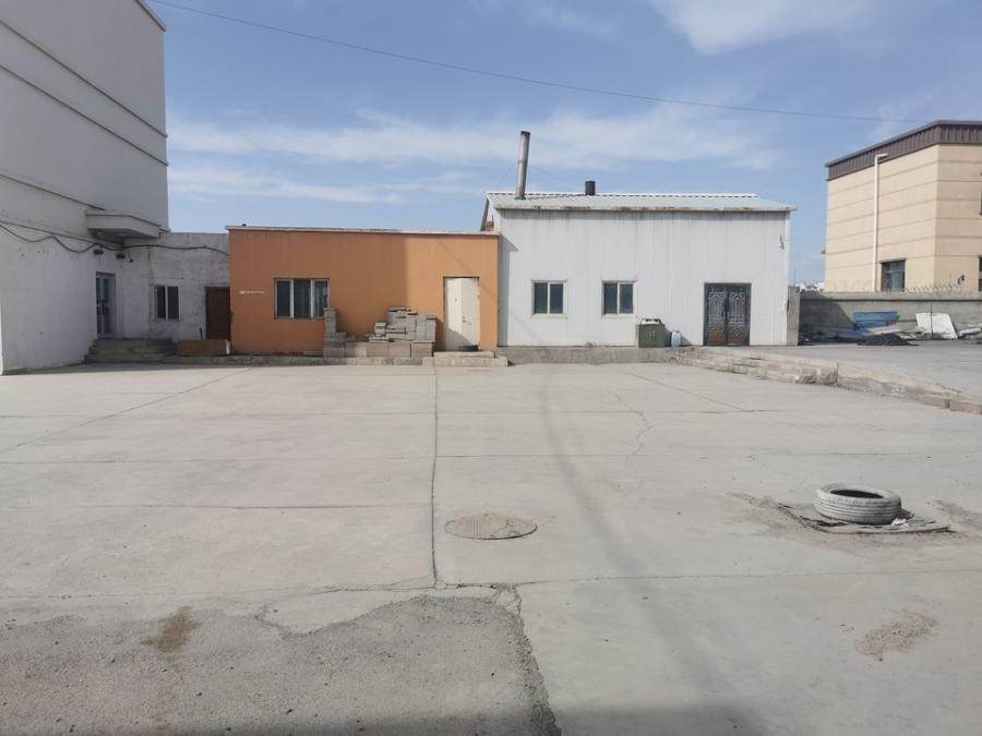 1月11日哈密商服用地土地使用权及地上附着物（含建（构）筑物及机器设备）等资产网络拍卖公告