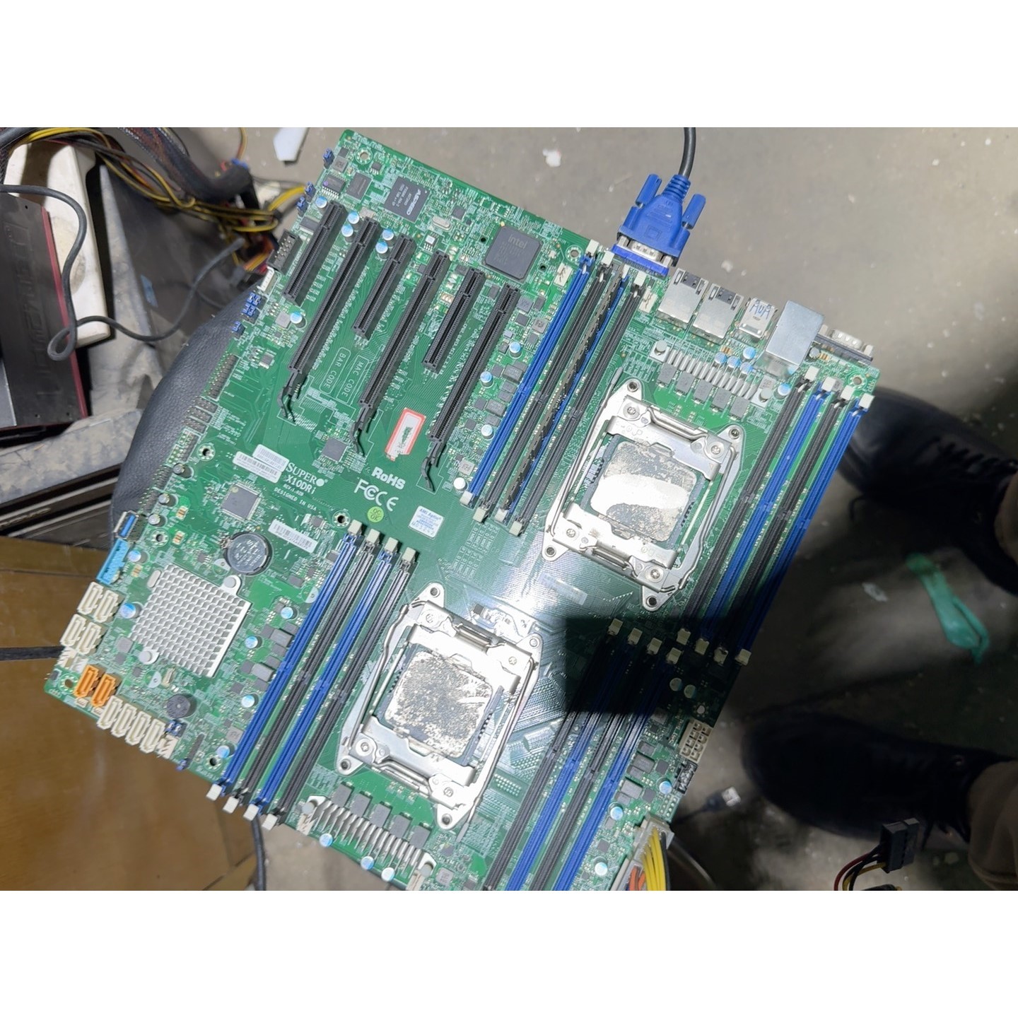 超微X10DRi 双路X99主板  支持E5 -2600 V
