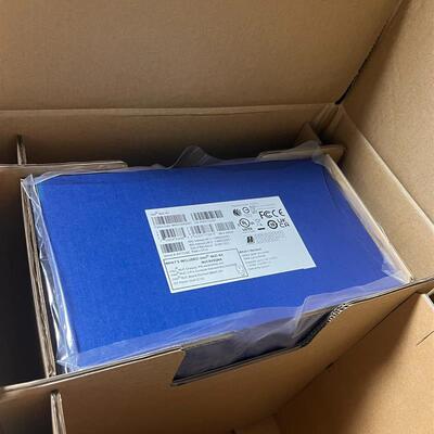 全新未拆封英特尔intelNUC9V7QNX石英峡谷N