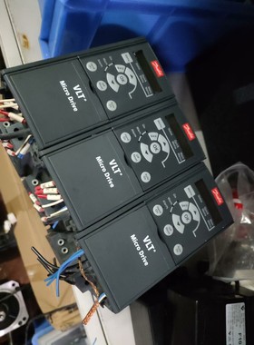 VLT丹佛斯变频器132F0022,