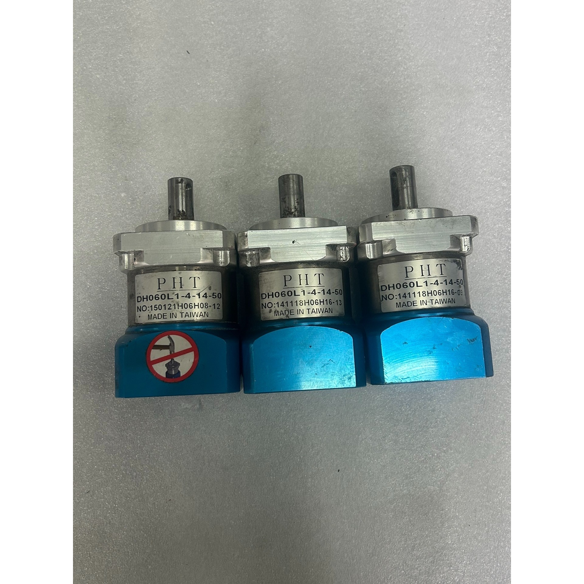 9新400W伺服电机行星减速机，DH060L1-4-14-5