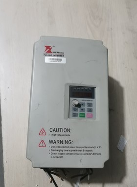 原装拆机富凌2.2KW变频器DZB300B002.2L4A成