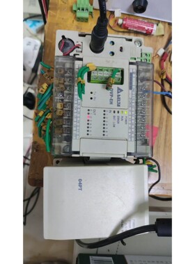 台达 DVP16EH00R2 DVP04PT-H2 2DA高