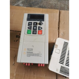 台力变频器UH 220V 1.5KW实物图 质 01R5G1