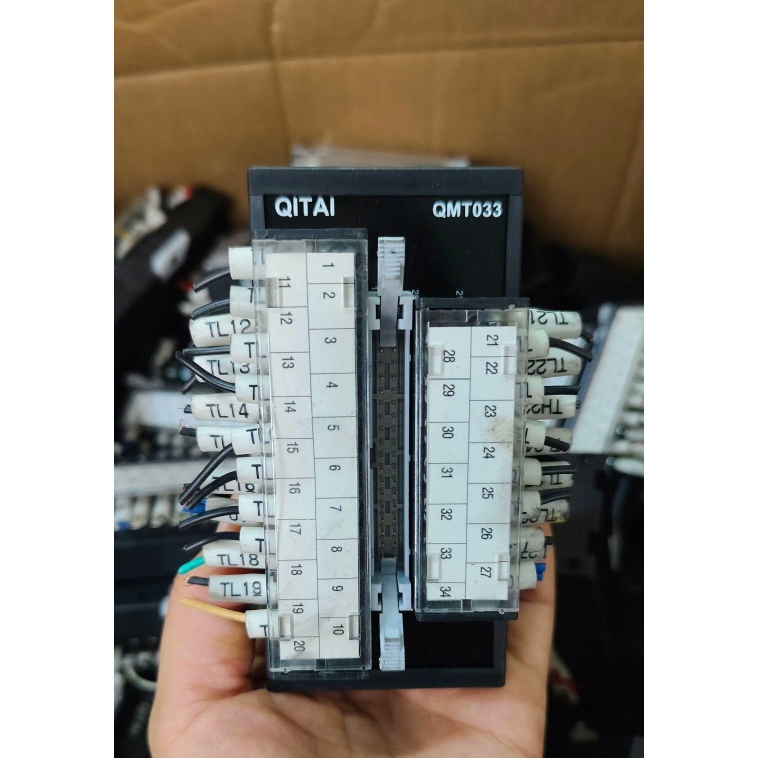 9新QITAI,QMT034/QMT033,端子排,实物拍摄